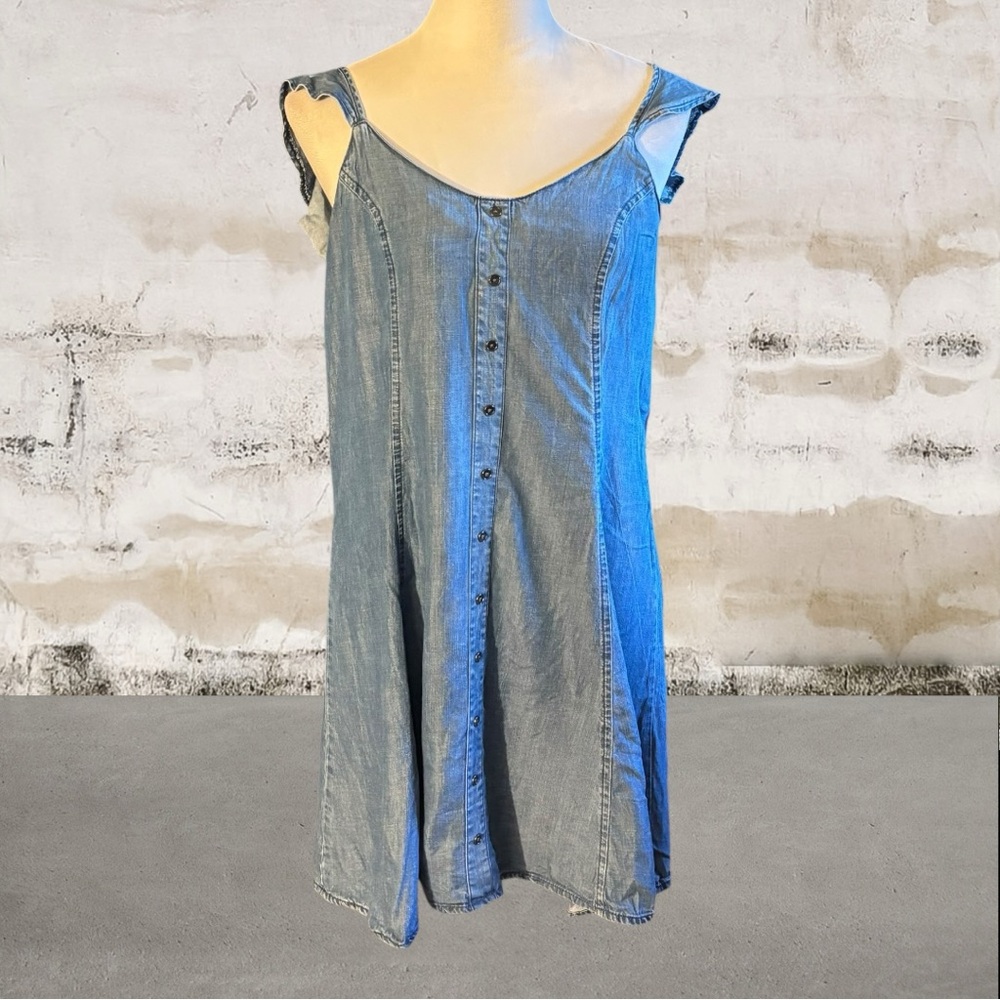 Love, Fire Light Blue Denim Dress Size Large - Picture 3 of 7
